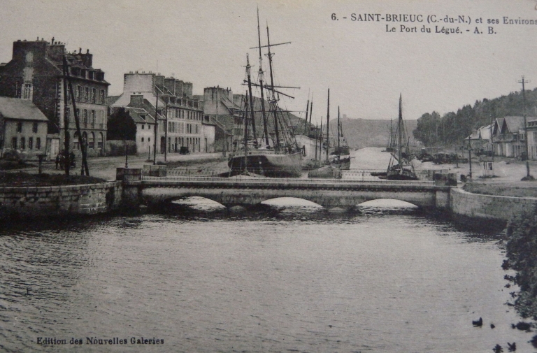 Pont routier dit le Pont Favigo, puis le Pont-de-Pierre, le Légué (Plérin-sur-Mer)