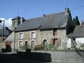 Alignement de maisons, 6-8 passage des Ecoliers (Vergéal)