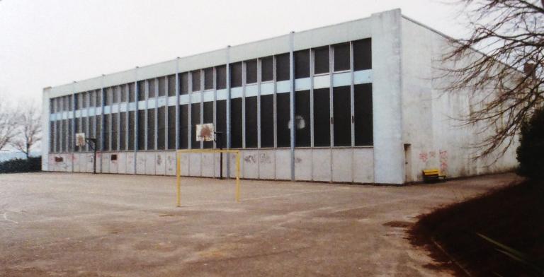 Gymnase du lycée Jean-Marie Le Bris, 2 place du lycée Jean-Marie Le Bris (Douarnenez)
