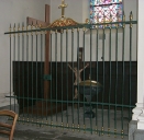 Clôture des fonts baptismaux