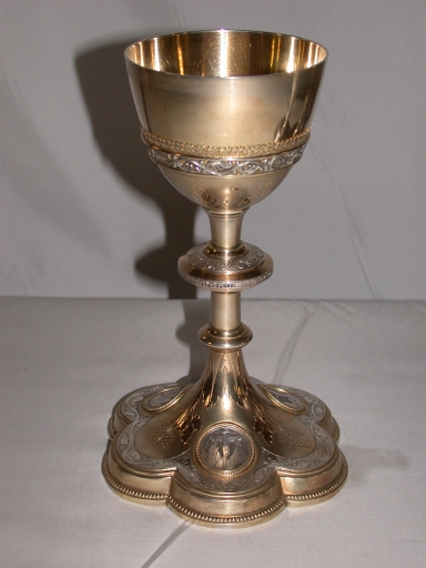 Calice et patène 2 dans leur boîte