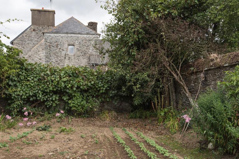 Ferme, Le Launay (Hengoat fusionnée en La Roche-Jaudy en 2019)