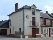 Maison, 15 rue de l'Eglise (Saint-Thurial)