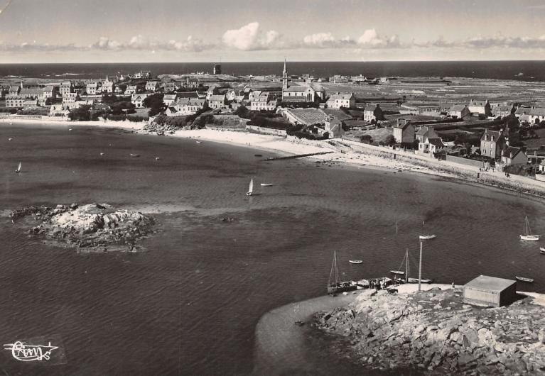 Digue, quai et cale (2) de l'île aux moutons (Île-de-Batz)