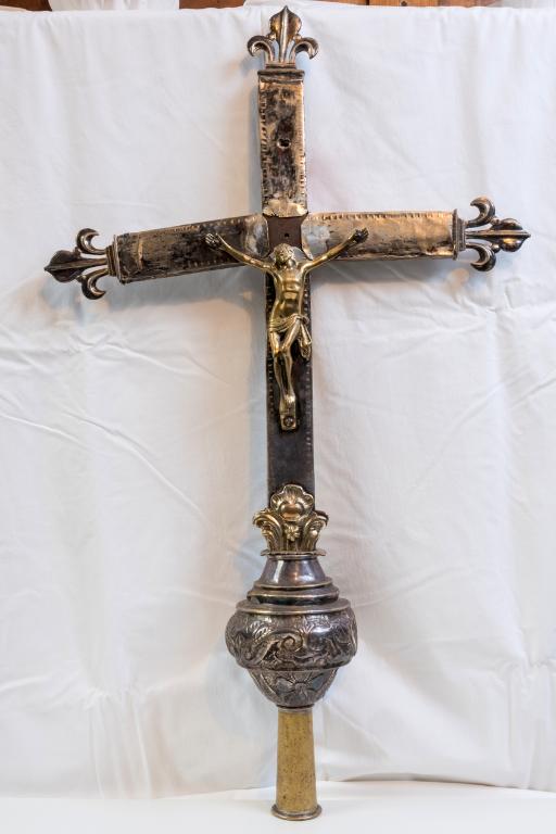 Croix de procession 1, basilique Notre-Dame-du-Roncier (Josselin)