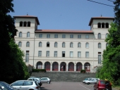 Couvent de Carmélites, puis pensionnat Saint-Vincent, actuellement Institution Saint-Vincent, 57 rue de Paris (Rennes)