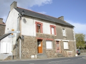 Maison à boutique, 12-14 rue de la Libération (La Baussaine)