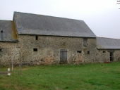 Manoir, puis ferme, la Ville Tesson (Gennes-sur-Seiche)