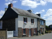 Alignement de deux maisons, 4, 6 rue des Clouettes (Maxent)