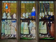 Verrière commémorative à la mémoire des soldats de la guerre 1914-1918, chapelle Ty Mamm Doué (Quimper)