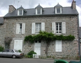 Ancien hôtel de voyageurs dit Hôtel de Bretagne, actuellement maison, 36 quai des Terre-Neuvas, Dahouët (Pléneuf-Val-André)