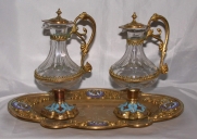 Paire de burettes et leur plateau