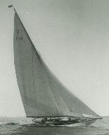 Bateau de plaisance dit Clymène