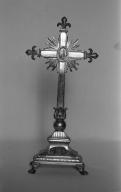 Croix reliquaire, église paroissiale Saint-Martin (Erbrée)