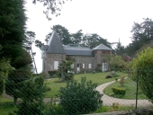 Maison, 24 rue des Roches Brunes (Etables-sur-Mer fusionnée en Binic-Etables-sur-Mer en 2016)