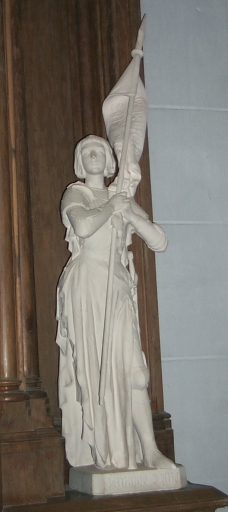 Statue : sainte Jeanne d'Arc