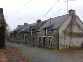 Alignement de logis, les Croix (Sixt-sur-Aff)