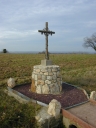 Croix de chemin, près des Fraux (Pipriac)