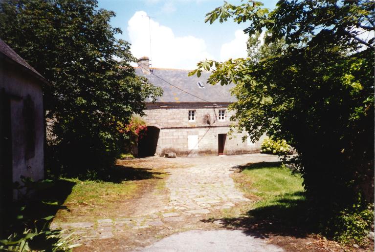 Ferme, Custrein (Esquibien fusionnée en Audierne en 2016)