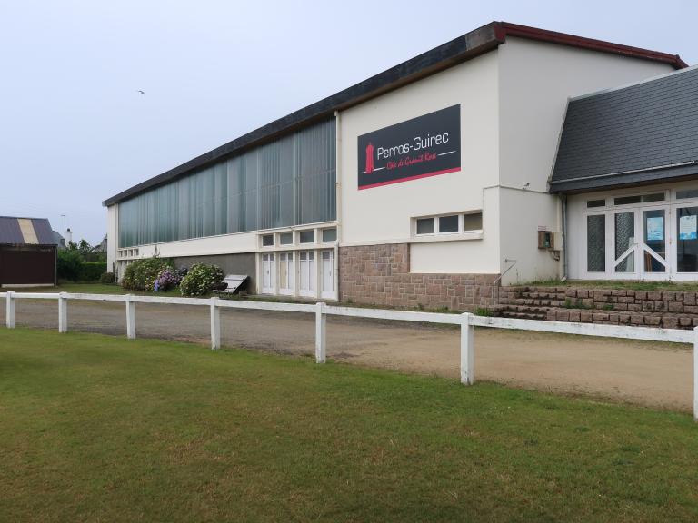 Salle Yves Le Jannou, 16 bis rue du sergent L'Hévéder (Perros-Guirec)