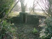 Encuvement pour pièce antiaérienne de 88 mm Flak 36 avec abri à personnel et soutes n° 1, Ploujean (Morlaix)