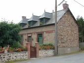 Maison, 1 rue des Planchettes (Bais)