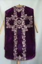 Ornement violet 3 : chasuble