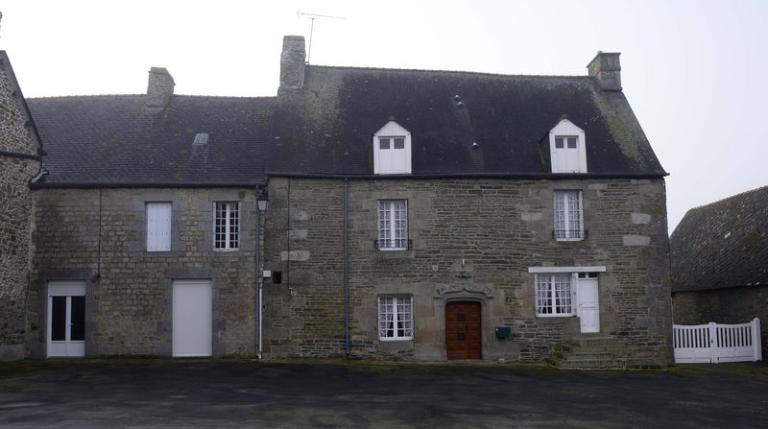 Maison, le Bourg (Rimou)