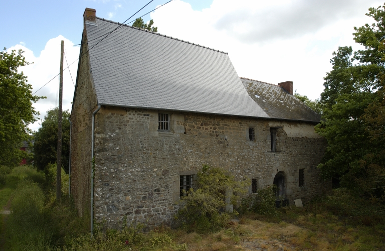 Alignement de deux maisons, la Tremblais (La Baussaine)