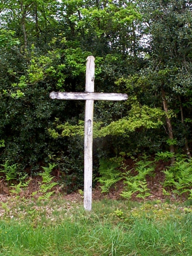 Croix de chemin, la Croix au Roux (Comblessac)
