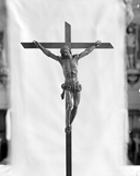 Croix : christ en croix (2), église paroissiale Saint-Aubin (Saint-Aubin-des-Landes)