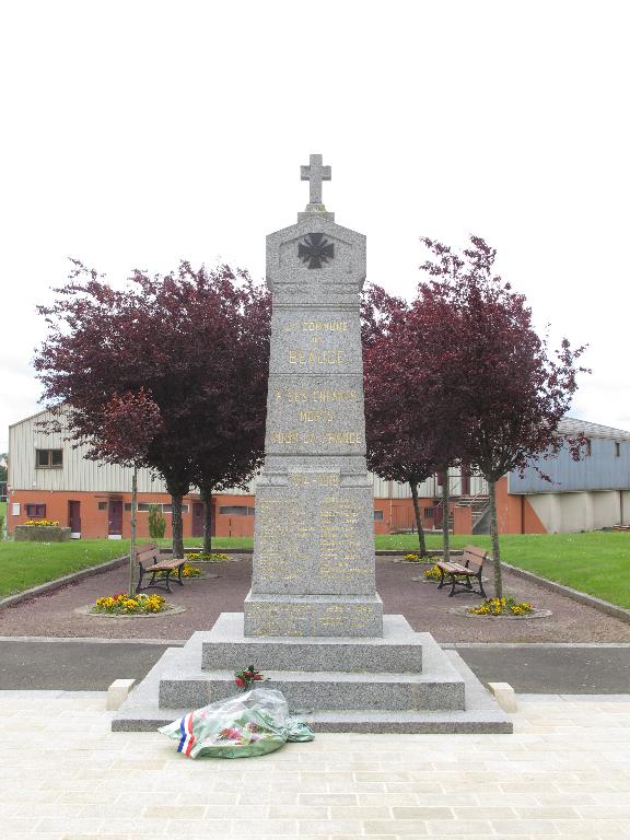 Monument aux morts (Beaucé)