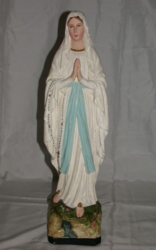 Statue 1 : Notre-Dame de Lourdes