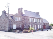 Maison, 2, 4 cour des Liesses (Le Vivier-sur-Mer)