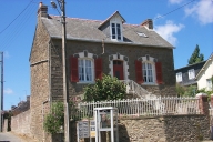 Maison, rue des Français Libres ;  rue des Guérêts, Terrelabouët (Cancale)