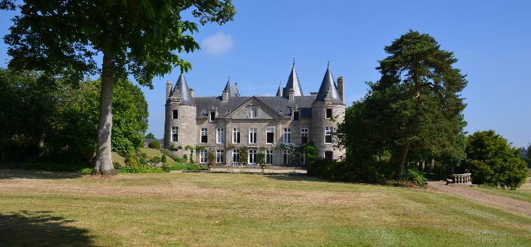 Château de Kergrist (Ploubezre)