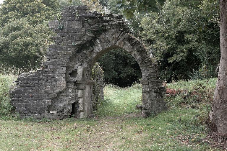Château fort de Joyeuse Garde (La Forest-Landerneau)