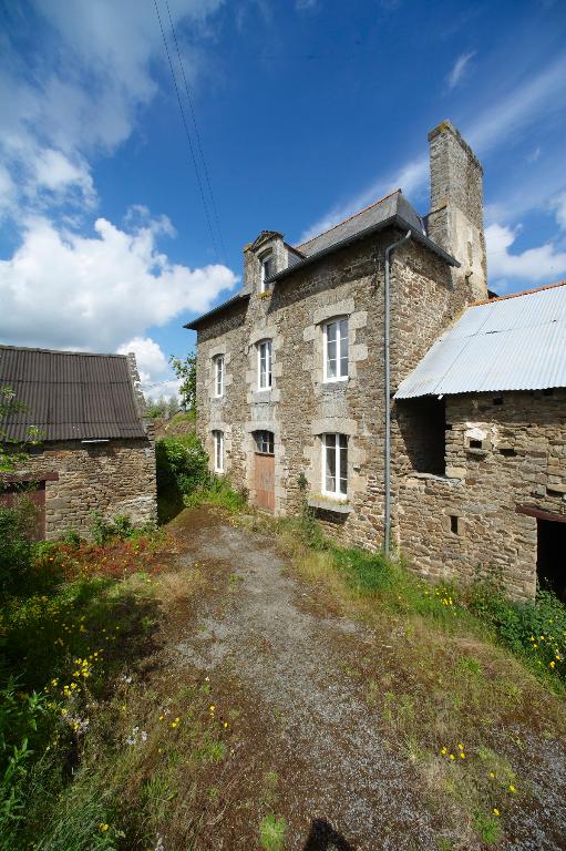 Maison de maître puis ferme , Saint-Piat (Lanvallay)