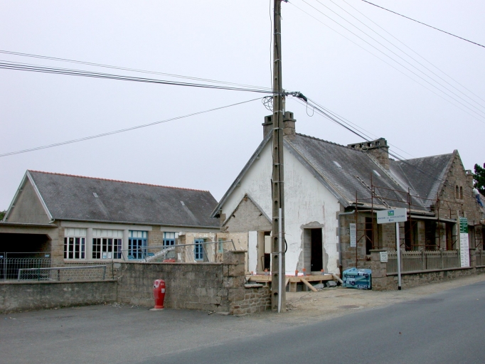 Ancien groupe scolaire communal, route de Trébeurden, Pen-an-Alé (Pleumeur-Bodou)