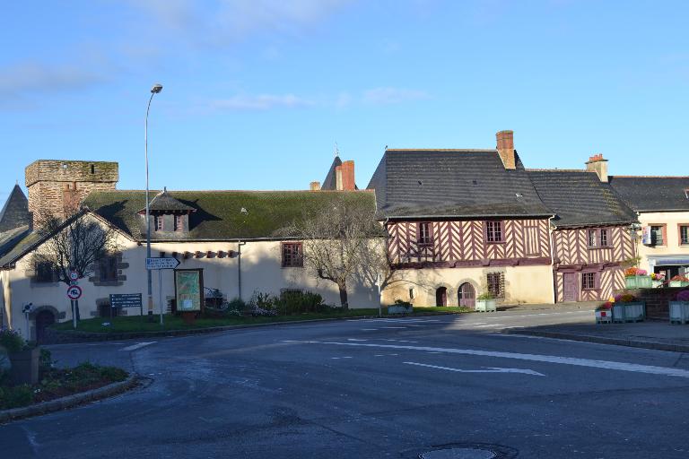 Ancienne maison noble puis relais de poste (L'Hermitage)
