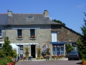 Maison de la chapellenie des Hayes, 11 rue Pierre Porcher (Maxent)