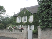 Maison dite les Arnauds, 65 avenue des Frères Le Gall, Kergall (Plestin-les-Grèves)