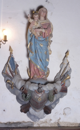 Statue : Vierge à l'Enfant, dite Notre-Dame des armées