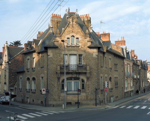 Maison de l'architecte Hyacinthe Perrin, 16 et 14 rue Lesage ; 13 et 15 rue Arthur-de-la-Borderie (Rennes)