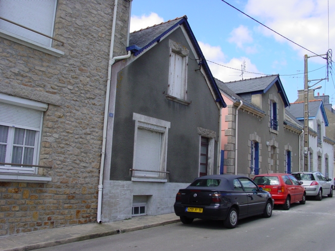 Entrepôt commercial, puis maison, 18 rue Alphonse Rio (Etel)