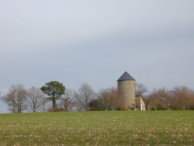 Moulin à vent, le Tertre Danets (Pipriac)