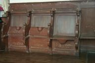 Ensemble de 2 x 3 stalles et lambris d'appui