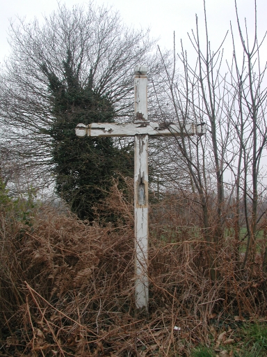 Croix de chemin, R.N. 137 (Tinténiac)
