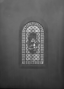 Verrière (8) : la), saint Guérec, Sainte Famille (la), Jeanne d'Arc, Education de la vierge, Glorification de la Vierge, sainte Thérèse, saint Jean-Baptiste, verrière à personnages, église paroissiale Saint-Guérec (Cléguérec)