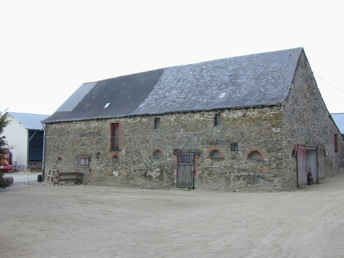 Grange et étable à vaches, Blanche (Domalain)
